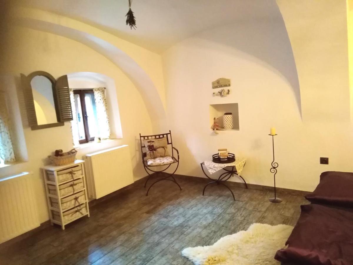 Old House In Forest Kremze المظهر الخارجي الصورة